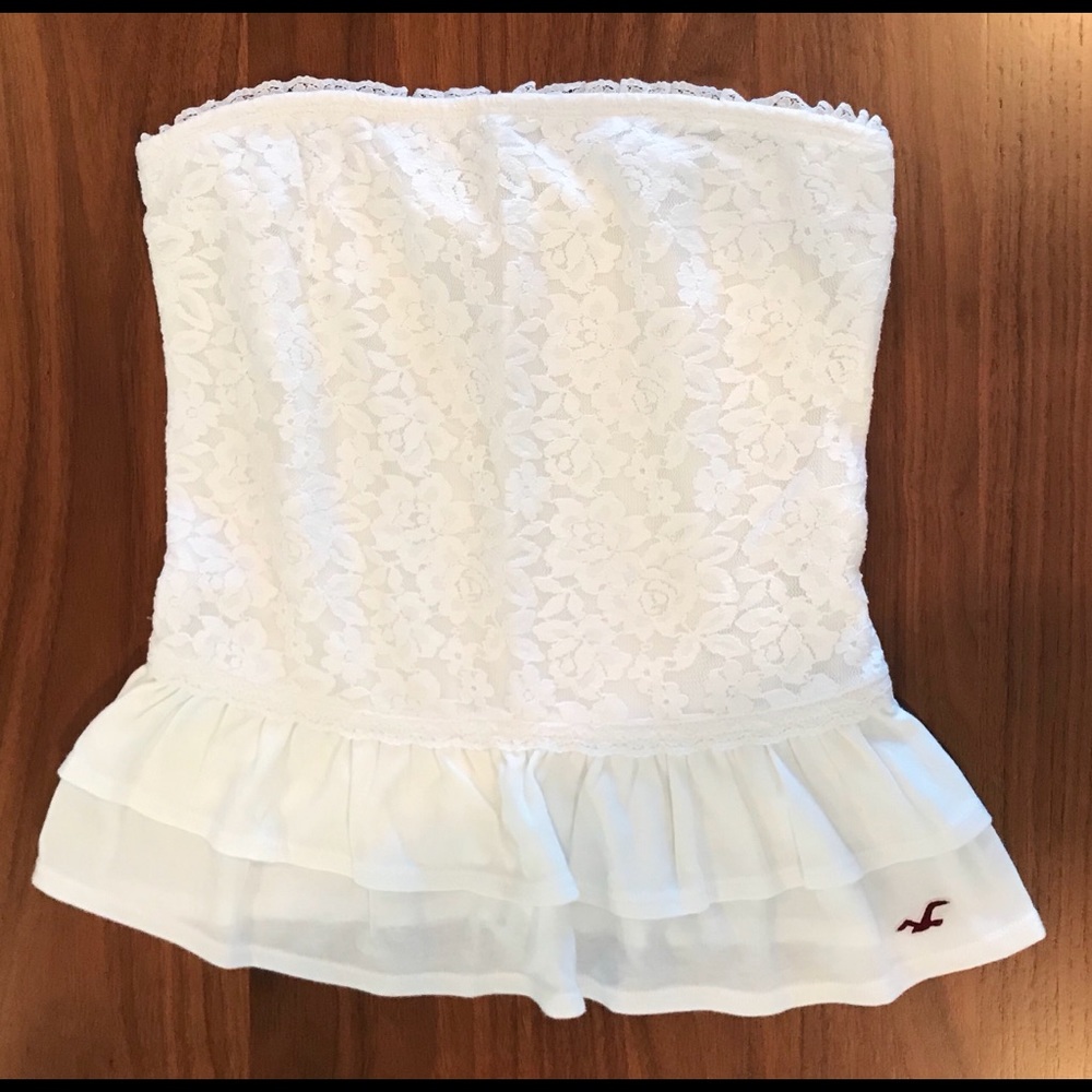 Beautiful White Top - Hollister